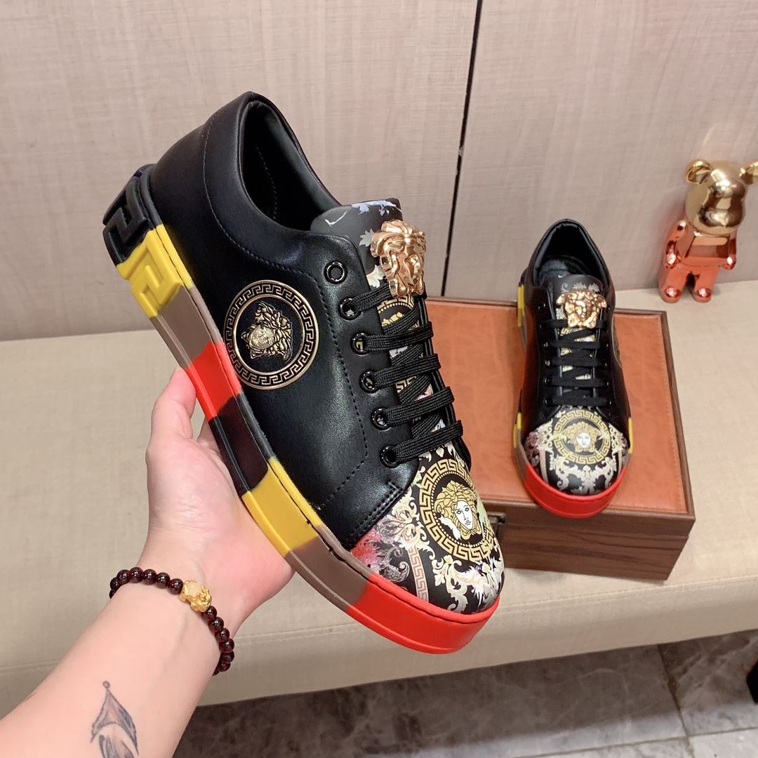 Versace Low Shoes